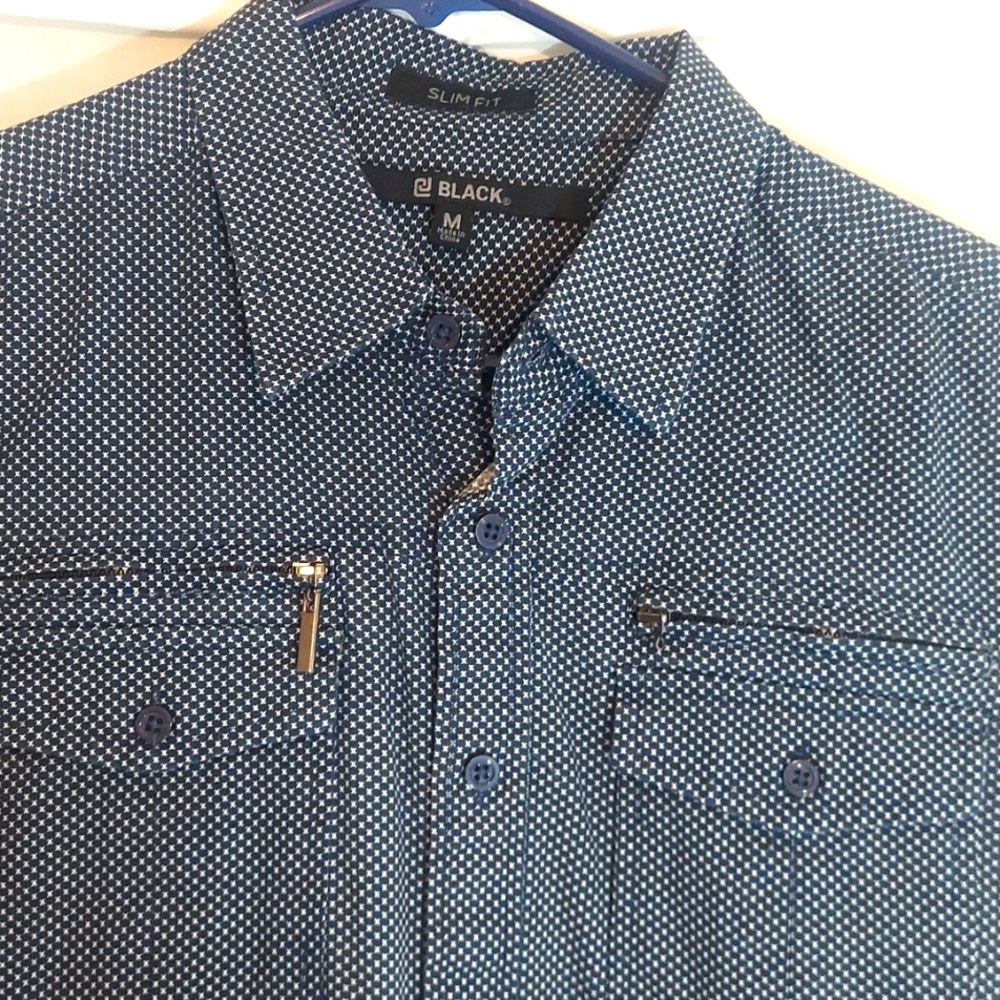 CJ Black men shirt color bue navy and white sz M